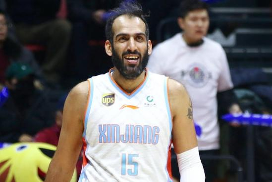 里程碑夜!新疆广汇内部沟通;NBA常规赛关键时刻刷纪录;气氛紧张;赛程密集仍需轮换 里程碑夜!新疆广汇内部沟通;NBA常规赛关键时刻刷纪录;气氛紧张;赛程密集仍需轮换